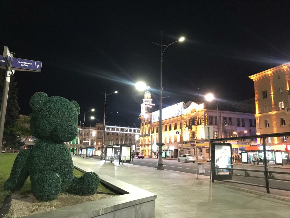 Apartment Modern Luxury In The Center Of At Konstitutsii Square *